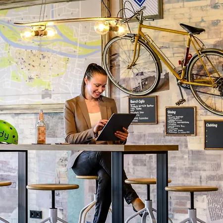 Ibis Styles Отель 3*
