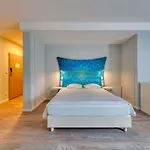 Ibis Styles Hotel 3*