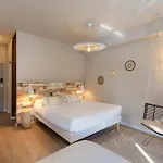 Ibis Styles Отель