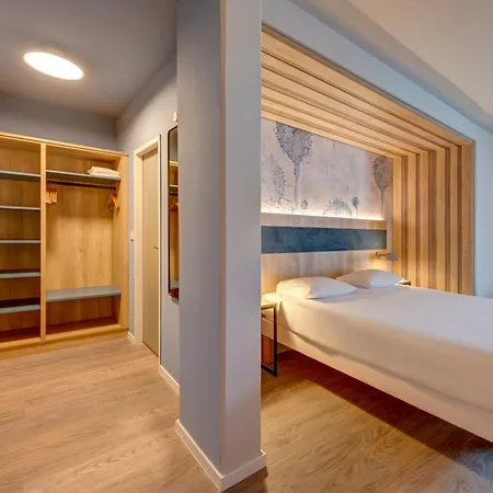 Ibis Styles